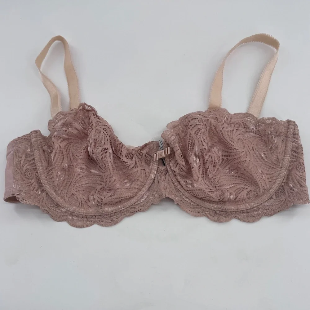 Adore Me Lace Unlined Underwire Bra Womens 40DD/E TanFloral Scalloped